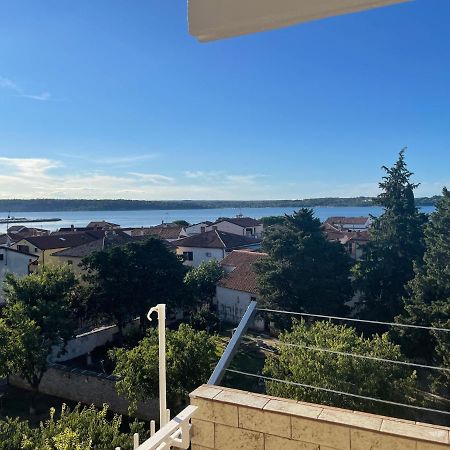 Apartamento App Robi Novigrad Istria Exterior foto